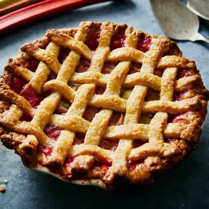 The Easiest Rhubarb Pie Recipe