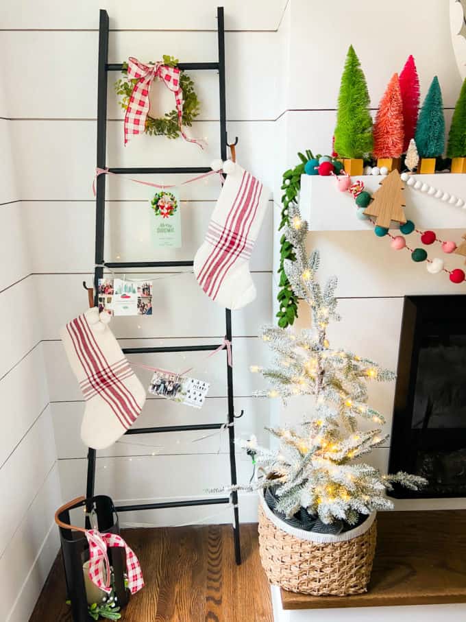 Display Christmas Card Ladder