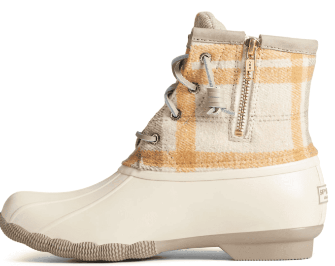 Rad Plaid Winter Boots for Women