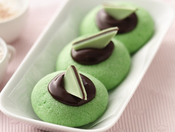 St. Patrick's Day Chocolate Mint Thumbprints Cookies Dessert Recipe