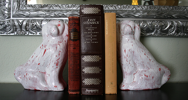 DIY: Bookends from Home Decor Statues