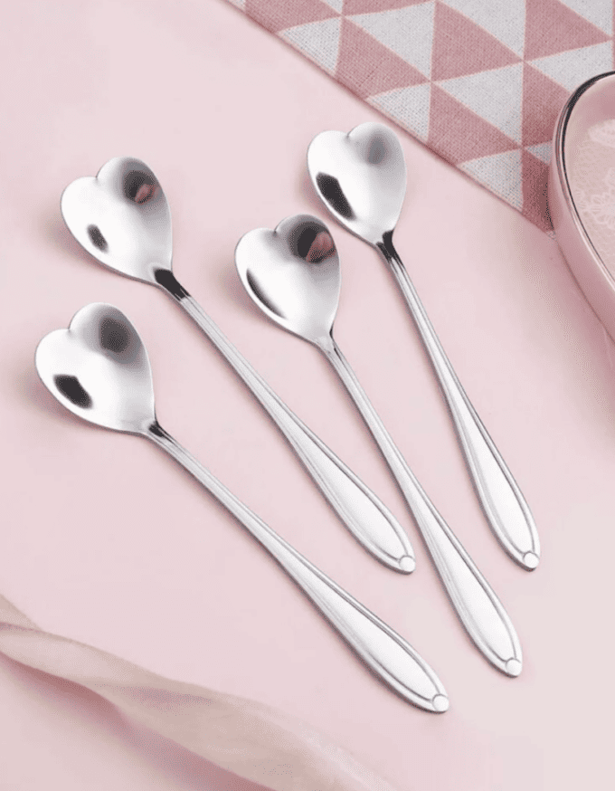Set of 4 Stainless Steel Heart Shaped Dessert Spoons