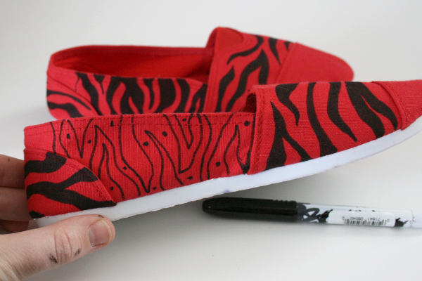 DIY Shoe Makeover: Zebra Striped Classic Canvas Kicks