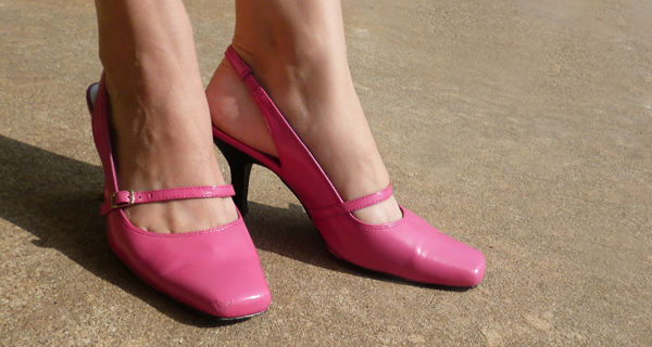 Navy to Pink Pumps Makeover
