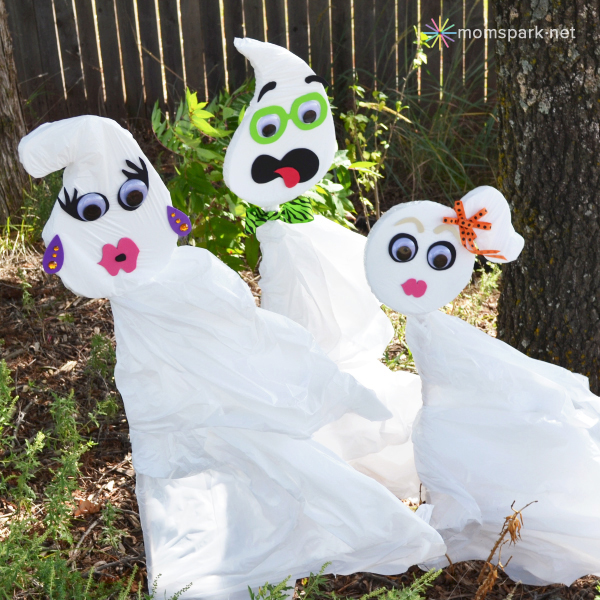 DIY Halloween Trash Bag Yard Ghosts Tutorial