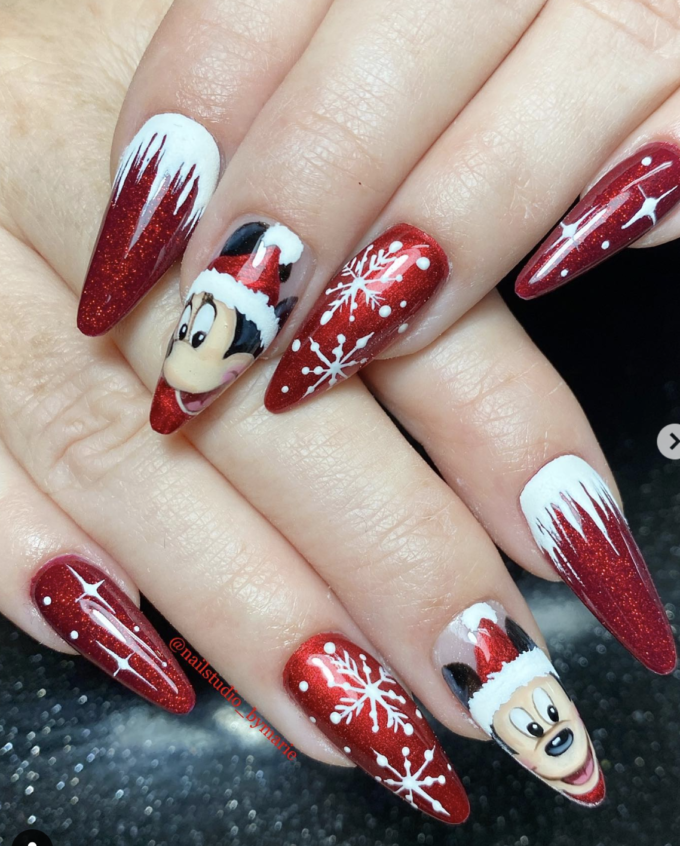 mickey & minnie christmas nails