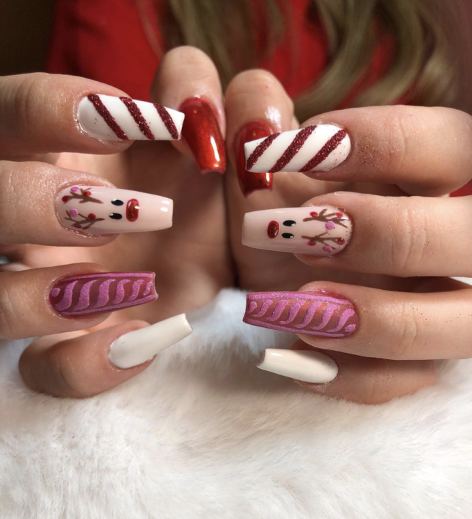 candy cane reindeer christmas nails
