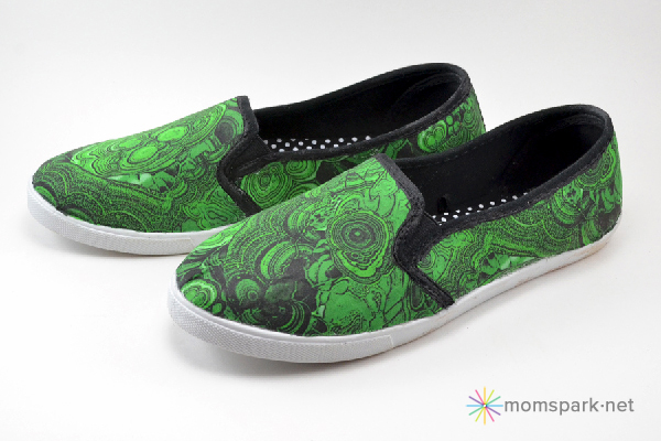 DIY Shoe Makeover: Malachite St. Patrick's Day Sneakers
