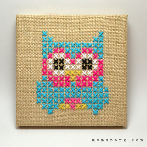 Embroidered Owl Burlap Canvas Tutorial