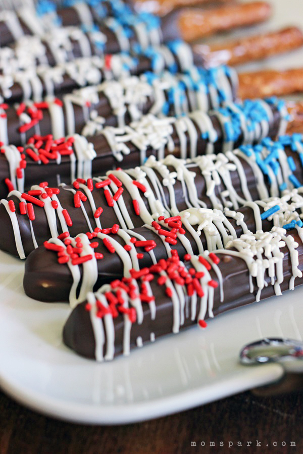 Patriotic Salted Caramel and Chocolate Dipped Pretzel Rods