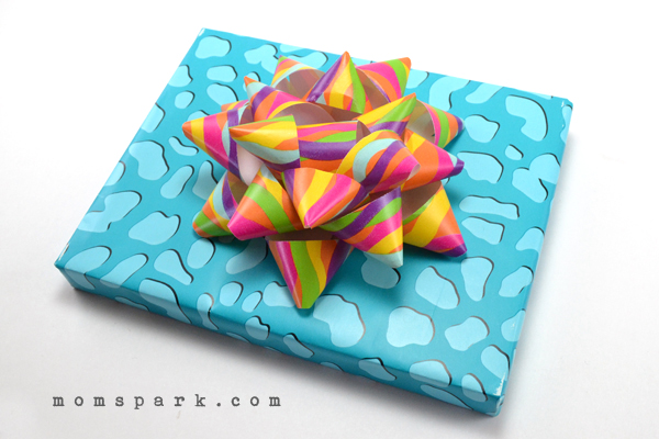How to Make DIY Paper Gift Bows for Presents