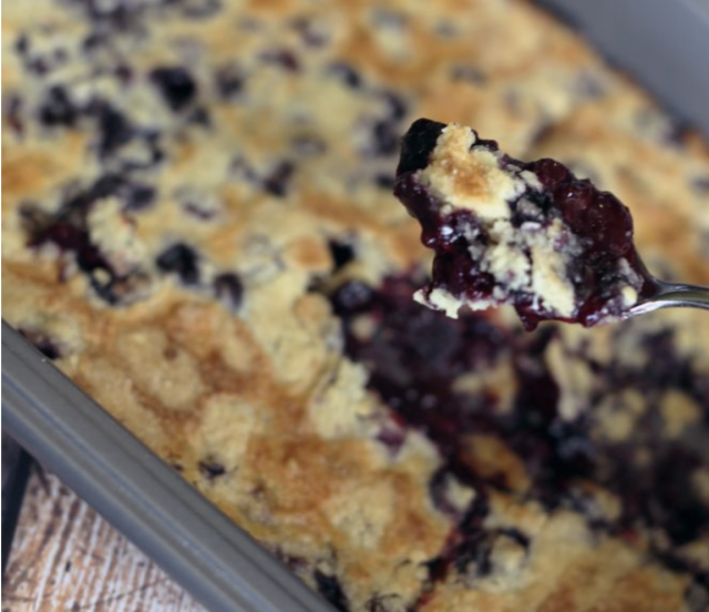 Blueberry Cobbler Dump Cake Recipe