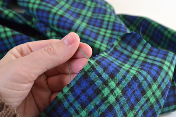 DIY No Sew Flannel Scarves