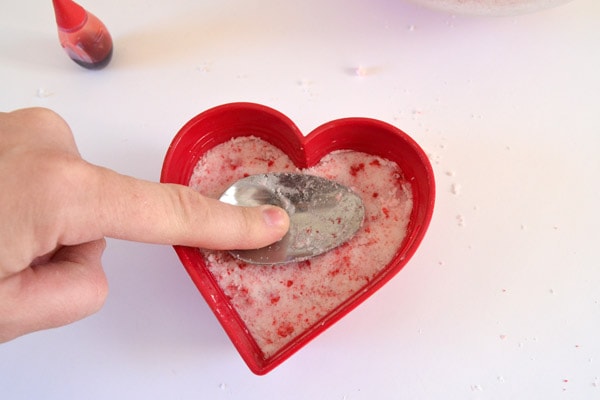 DIY: Heart Shaped Bath Bomb Tutorial
