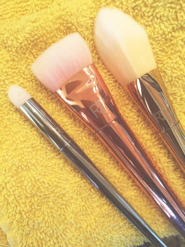 How To Clean Makeup Brushes With Castile Soap