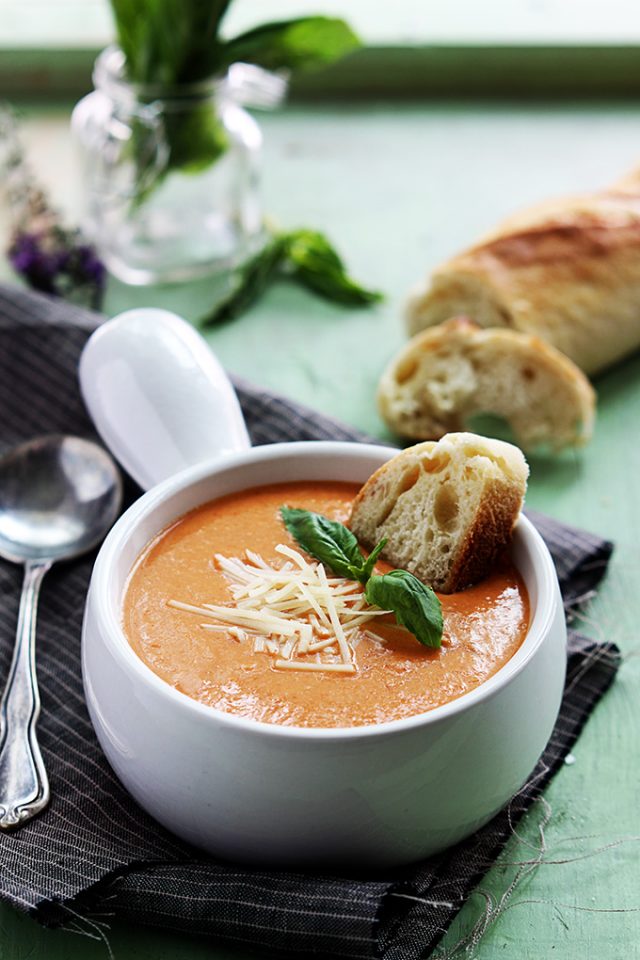 Crockpot Slow Cooker Tomato Basil Parmesan Soup Recipe