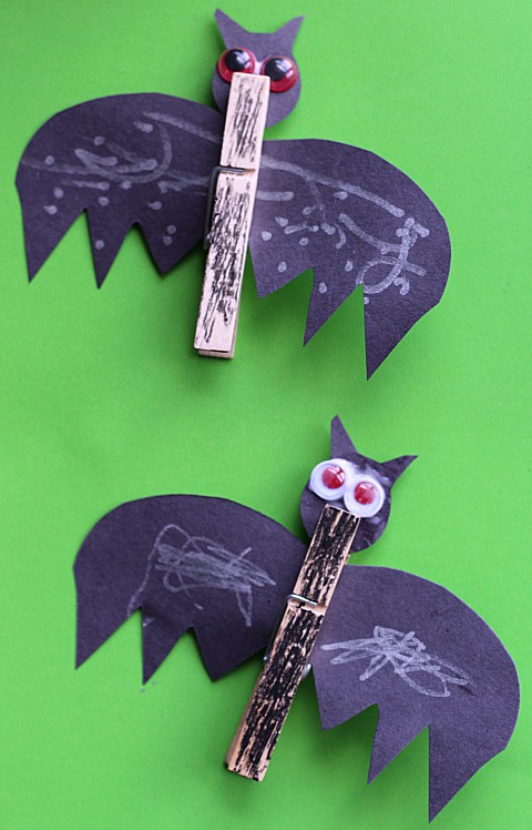 Halloween Clothespin Bats Preschool Craft