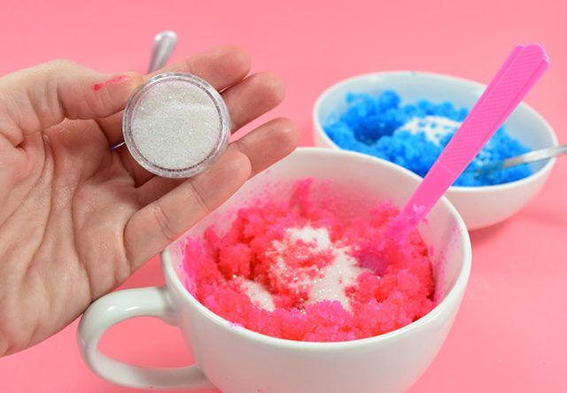 DIY Unicorn Sugar Beauty Scrub