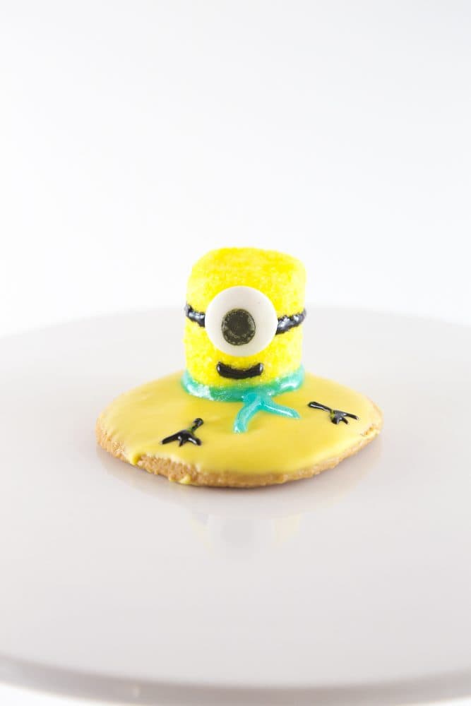 Melted Minion Cookies