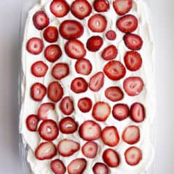 Strawberry-Icebox-Cake-Recipe-2