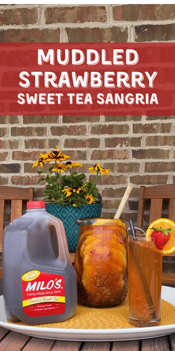 Muddled Strawberry Sweet Tea Sangria Recipe